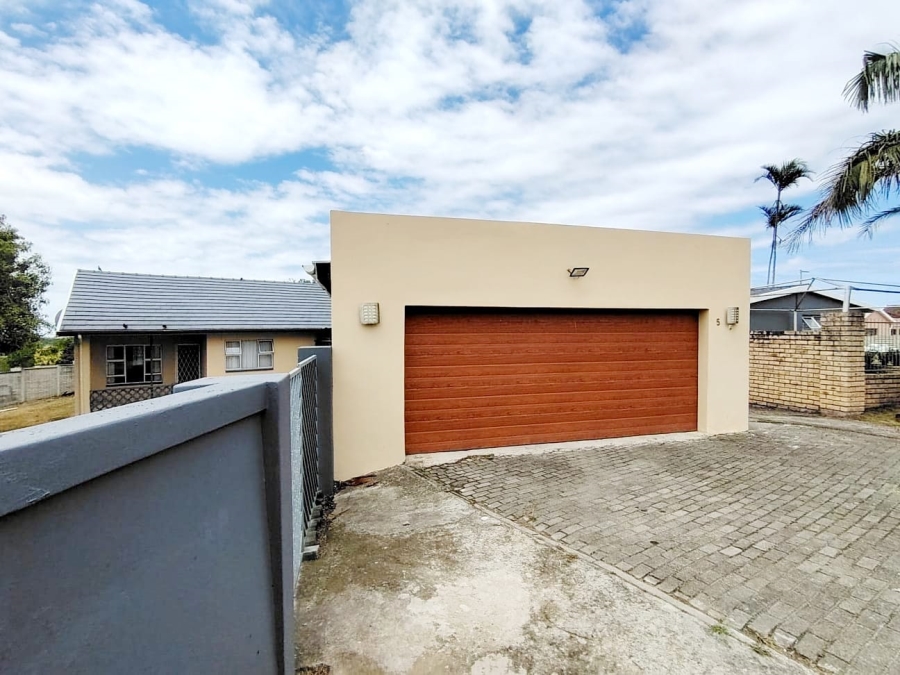3 Bedroom Property for Sale in Amalinda Eastern Cape